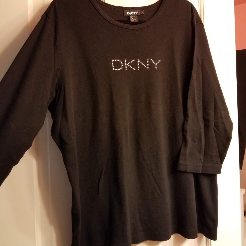 DKNY 3/4 Sleeve Top